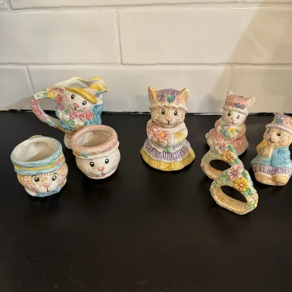 Bunny Rabbit Mini Tea Set Salt Pepper Shakers Napkin Rings Fancy Fun‎ Easter